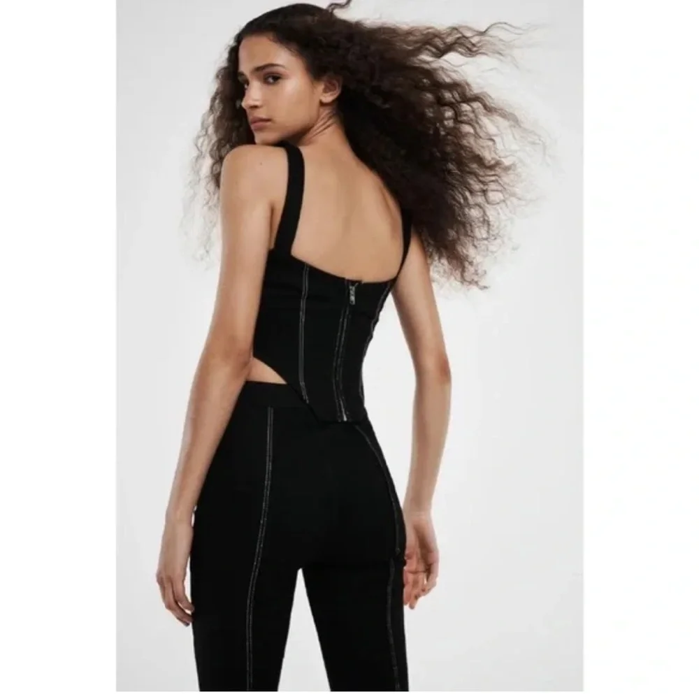 Zara Black Top with White Stitching - Picture 3 of 16